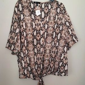 NWTS Animal Print Summer Classy Sexy Blouse 👚